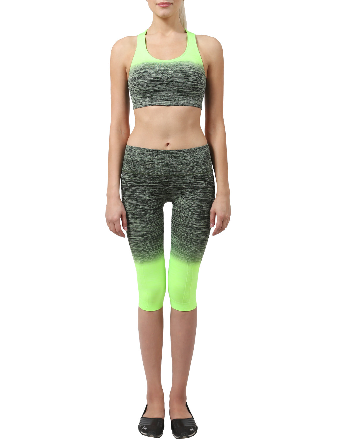 LIGHT WEIGHT FUNCTIONAL SEAMLESS BRA TOP CAPRI PANTS ACTIVE SET NEWAS02