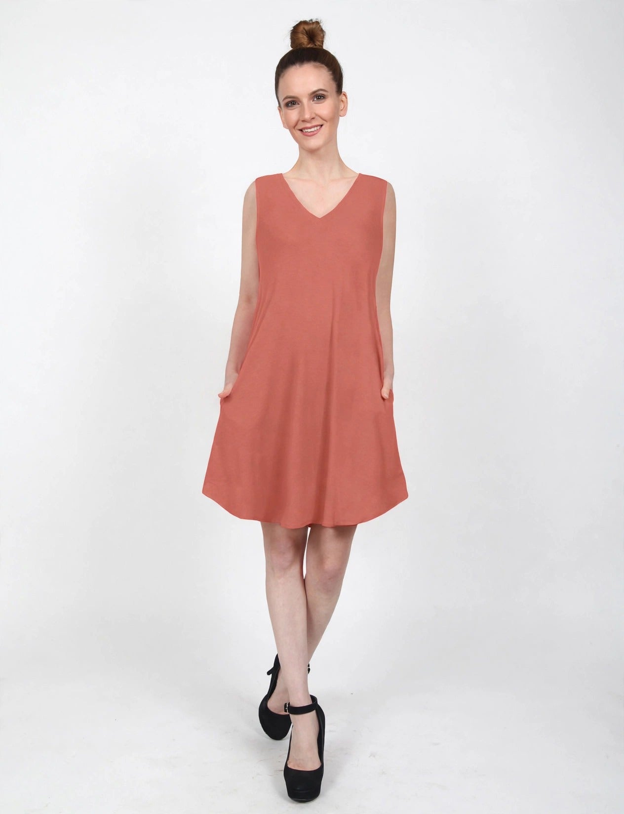 Casual Sleeveless V-Neck Flared Round Hem Tunic Viscose Short Dress With Side Pockets